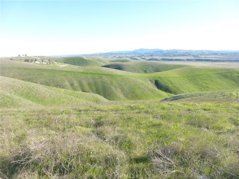 Tiny photo for 0 Yosemite Place, Paso Robles, CA 93446 (MLS # NS26030240)