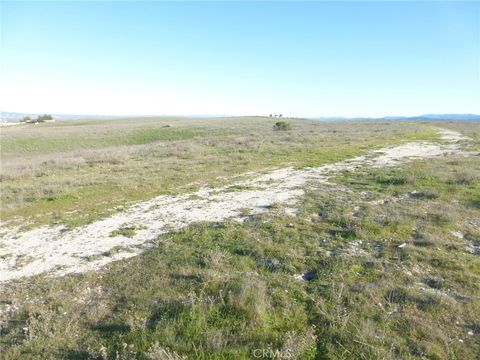Tiny photo for 0 Yosemite Place, Paso Robles, CA 93446 (MLS # NS26030240)