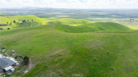Tiny photo for 0 Yosemite Place, Paso Robles, CA 93446 (MLS # NS26030240)