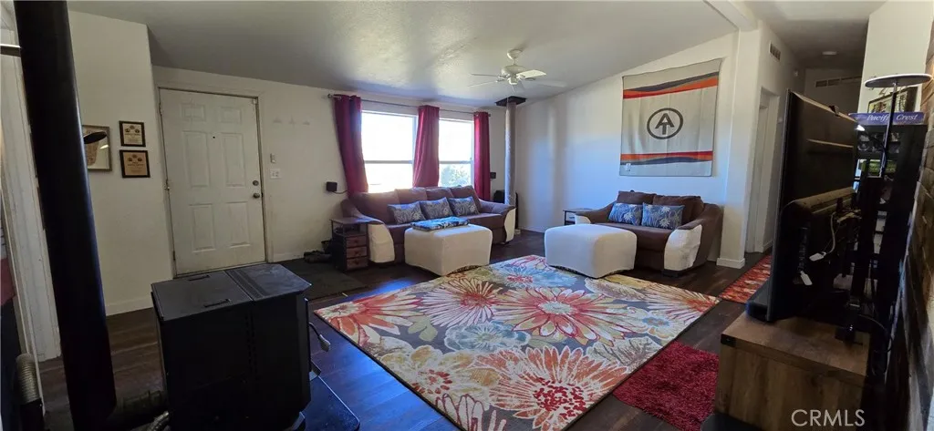 Kennedy Meadows, California 93527, United States, 3 Bedrooms Bedrooms, ,2 BathroomsBathrooms,Residential,Active,222185