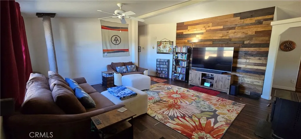 Kennedy Meadows, California 93527, United States, 3 Bedrooms Bedrooms, ,2 BathroomsBathrooms,Residential,Active,222185