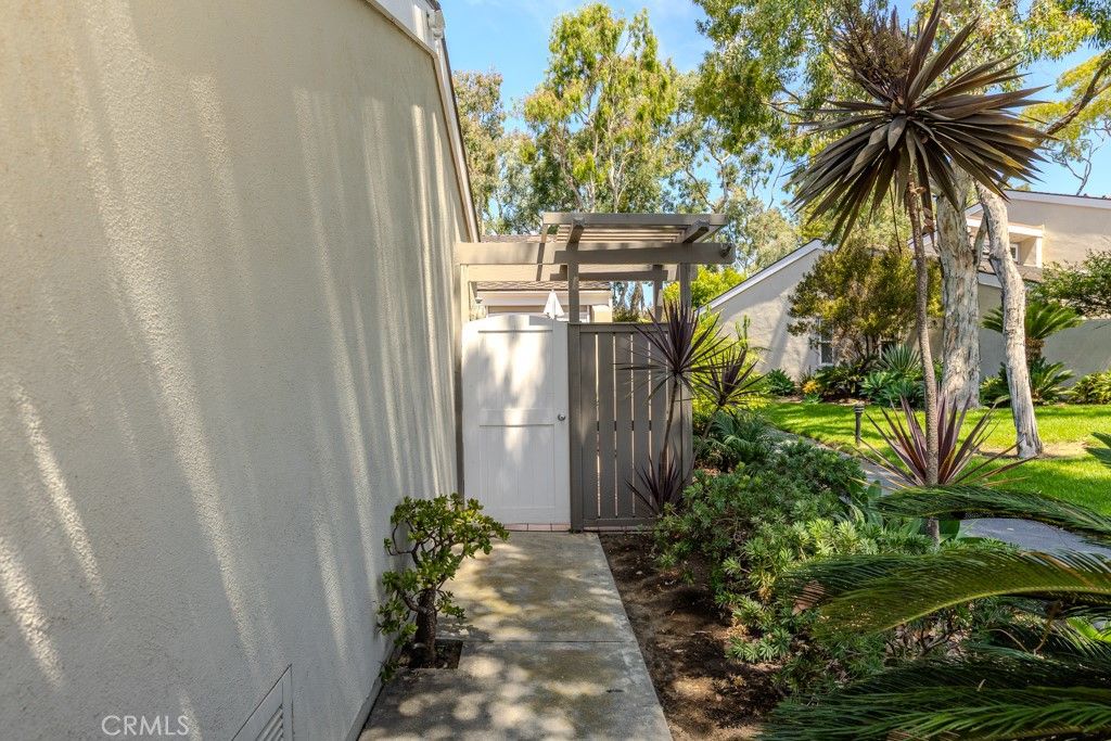 Photo of 19745 Deep Harbor Drive, Huntington Beach, CA 92648 (MLS # OC25187418)