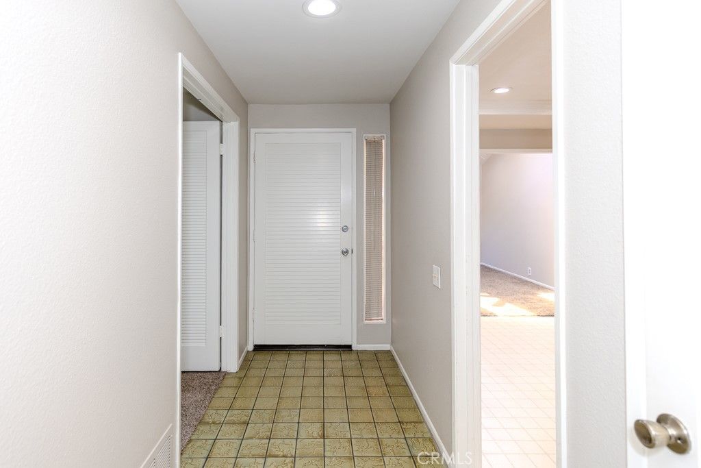 Photo of 19745 Deep Harbor Drive, Huntington Beach, CA 92648 (MLS # OC25187418)