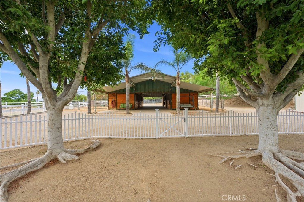 235 Gulfstream Lane
