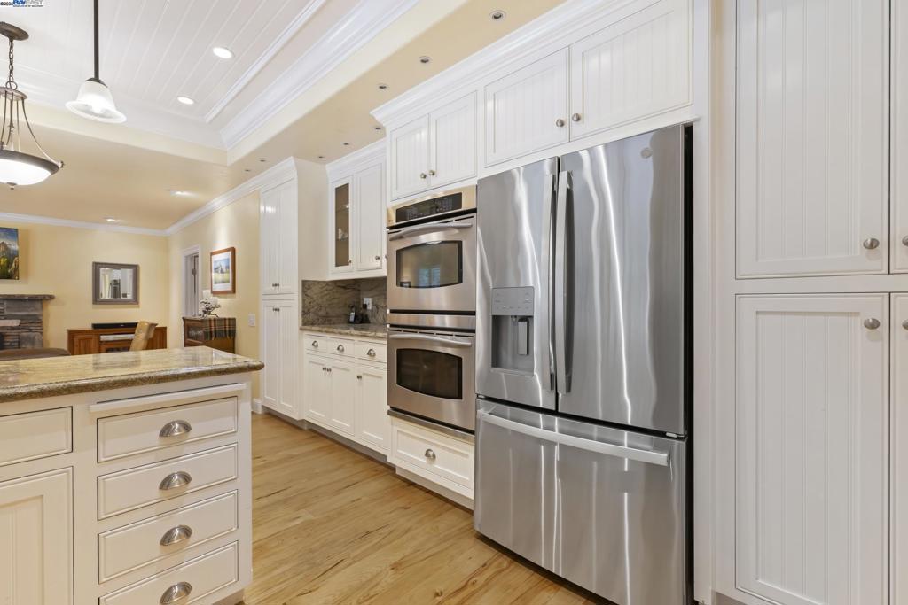 MUIRWOOD - Residential