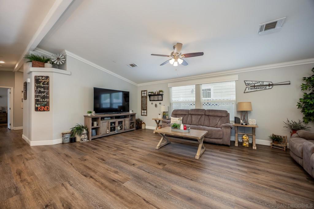 2239 Black Canyon Rd SPC 179