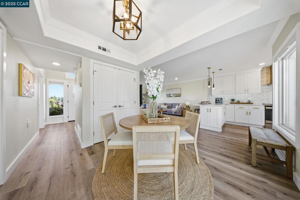 ROSSMOOR - Residential