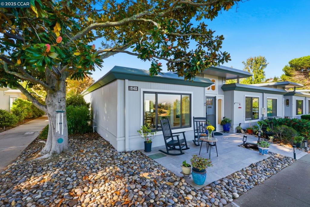 ROSSMOOR - Residential