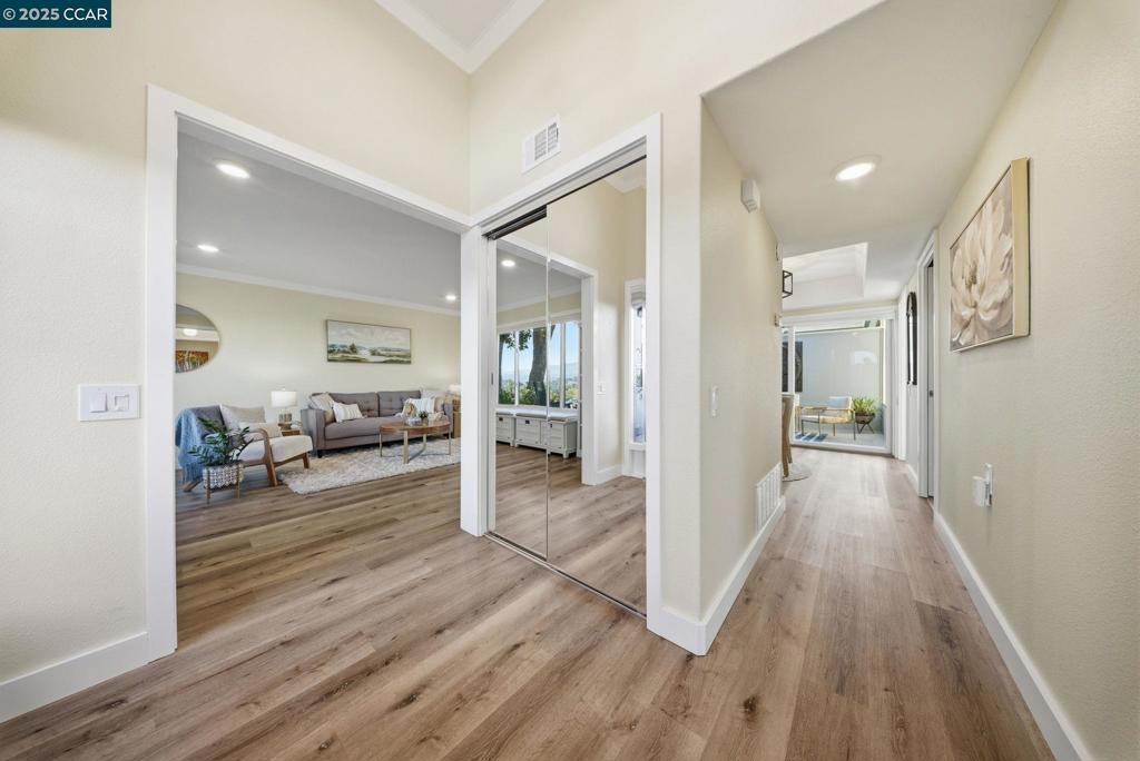 ROSSMOOR - Residential