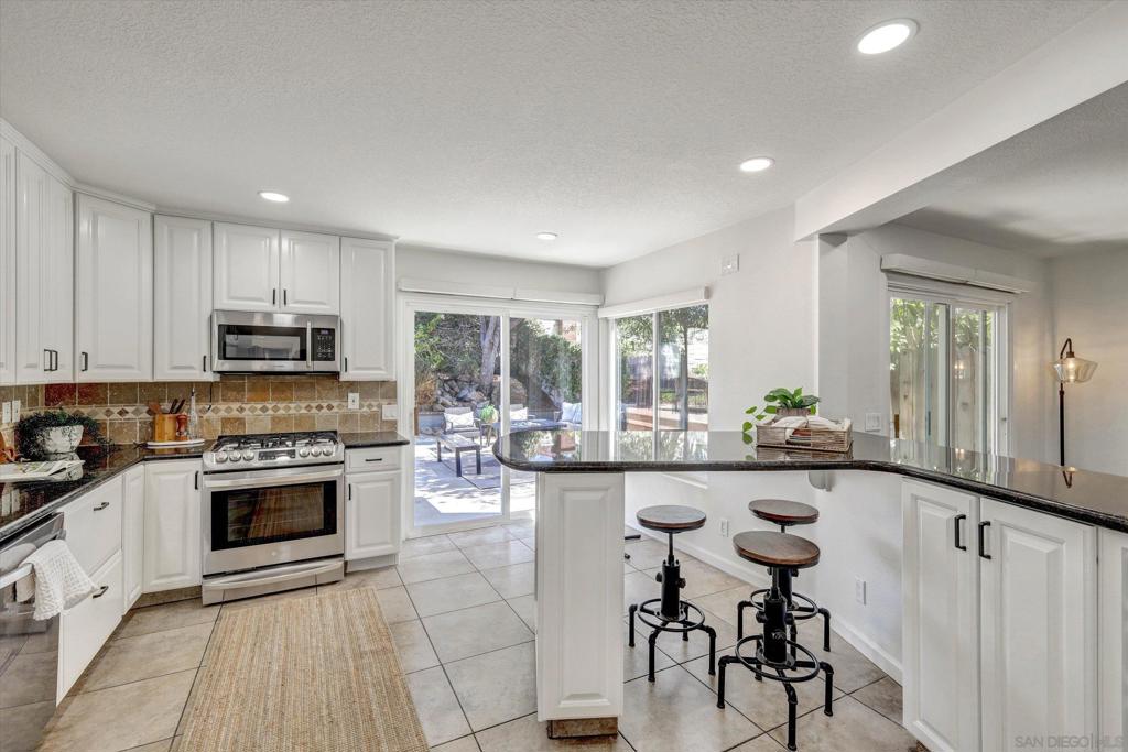 4004 Carmel Springs