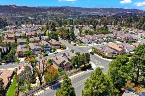 Tiny photo for 4004 Carmel Springs WAY, San Diego, CA 92130 (MLS # 260017769SD)