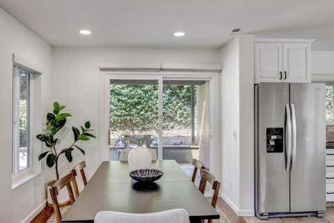 Tiny photo for 4004 Carmel Springs WAY, San Diego, CA 92130 (MLS # 260017769SD)
