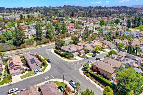 Tiny photo for 4004 Carmel Springs WAY, San Diego, CA 92130 (MLS # 260017769SD)