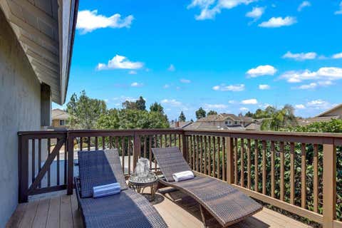 Tiny photo for 4004 Carmel Springs WAY, San Diego, CA 92130 (MLS # 260017769SD)