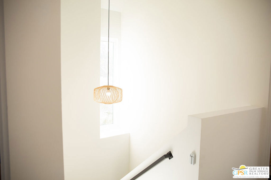 Mountainback - Residential Lease