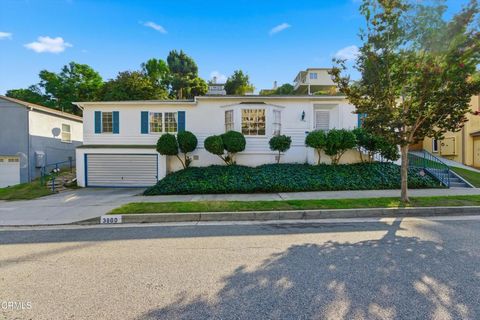 Photo of 3860 FAIRWAY Boulevard, Los Angeles, CA 90043 (MLS # P1-24859)