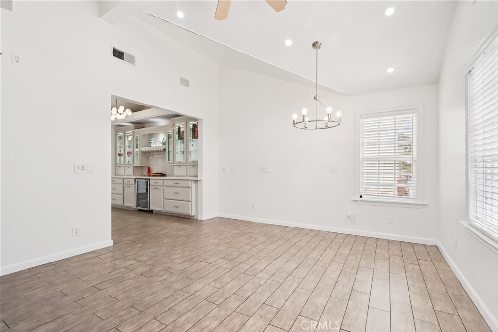 17033 Glenburn Avenue