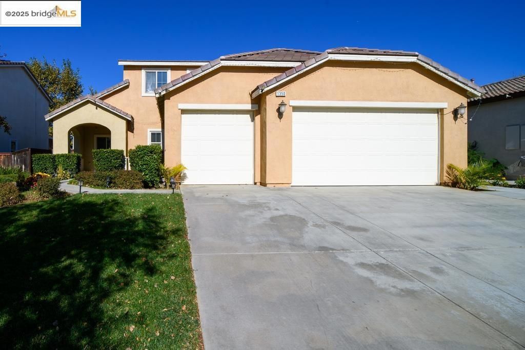 Photo of 1350 Mistletoe Dr Dr, Beaumont, CA 92223 (MLS # 41118176)