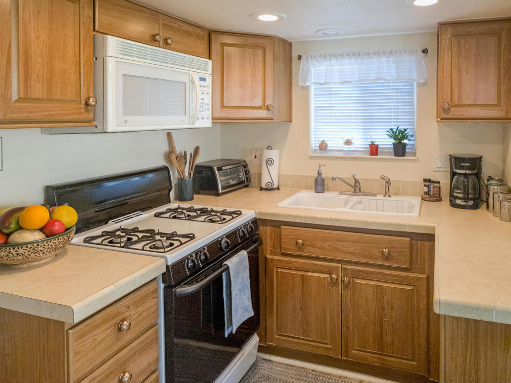 Not Applicable-1 - Manufactured In Park