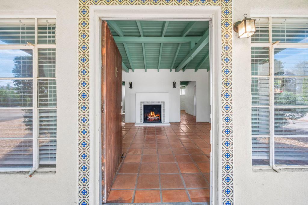 575 S Calle Santa Rosa S