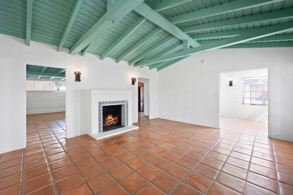 575 S Calle Santa Rosa S