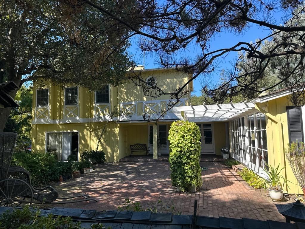 Central Atherton Homestead Opportunity: Discover the ultimate opportunity to bring your dream home to life in prestigious Central Atherton. Located on a signature street, 10 Stockbridge Avenue offers a perfect and deep rectangular, one acre property featuring mature landscaping and majestic oaks for supreme privacy from Stockbridge. The cherished, farm style home is complemented by a partial second-story addition and offers endless possibilities to reimagine or redevelop a stately homestead. The property has a detached over-sized 2 car garage, a pool and outdoor patio areas for quintessential California indoor-outdoor living. Located within prestigious Central Atherton with its lovely estates, this property is located only minutes from Menlo Park, Palo Alto and Stanford University. Seize this moment this in an ideal canvas to create a bespoke residence and turn your vision into reality!