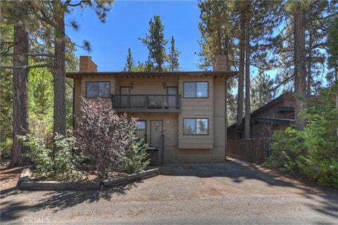 Photo of 41730 Brownie LN, Big Bear Lake, CA 92315 (MLS # IG26193303)