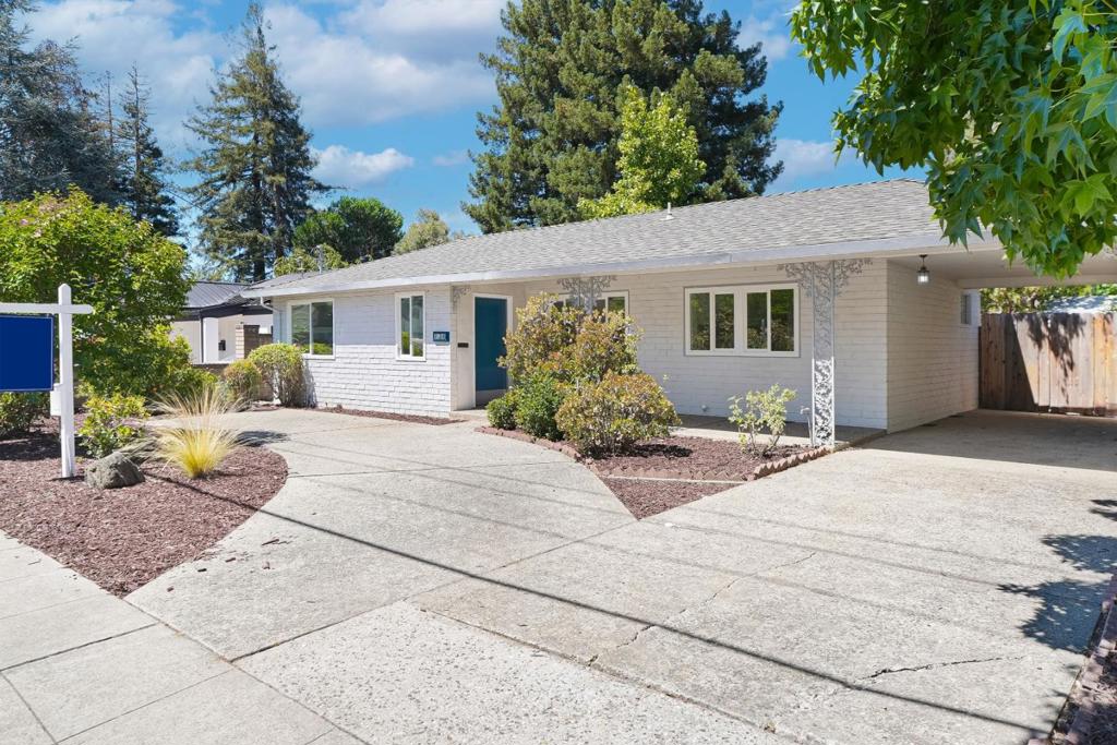 136 Eldora Drive