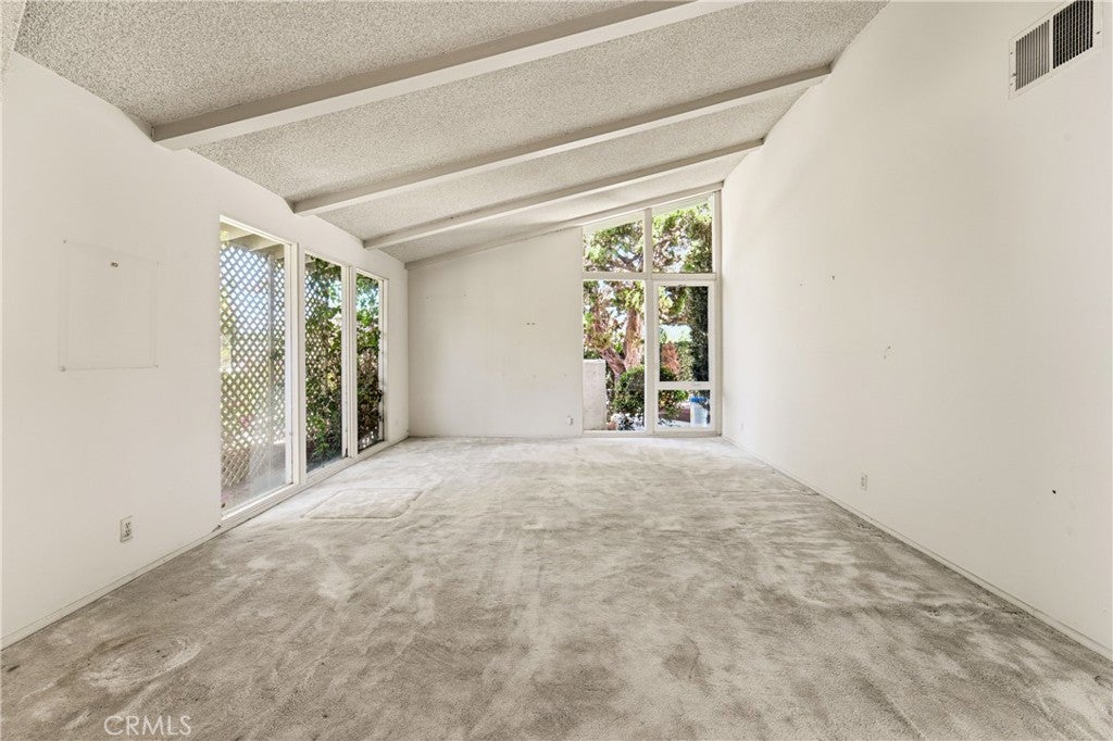 11345 Dona Lola Drive