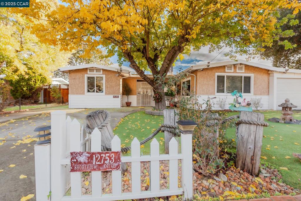 12753 Shoreview