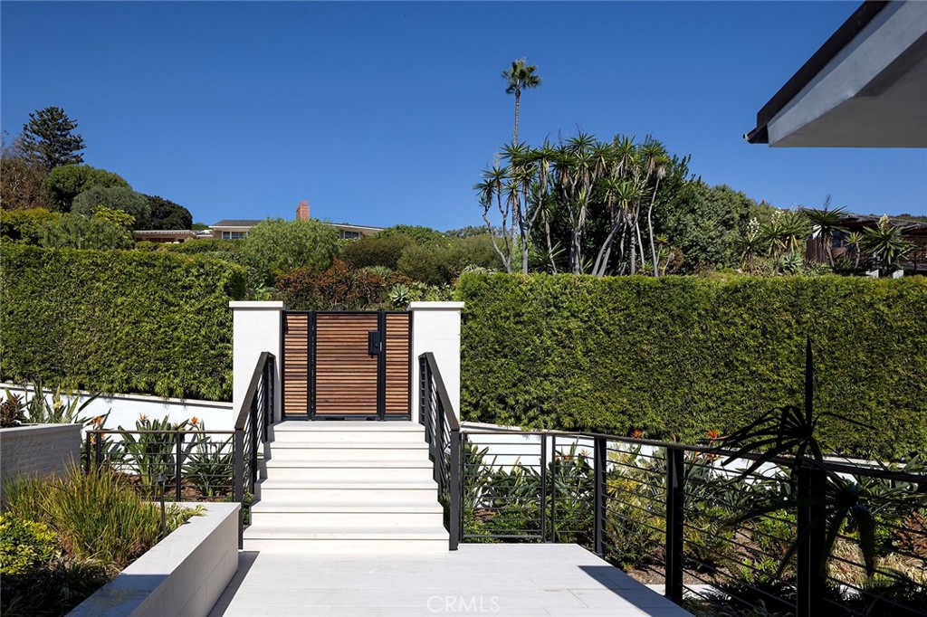 604 Allview Place