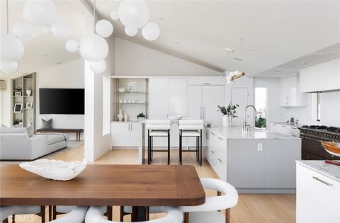 Tiny photo for 604 Allview Place, Laguna Beach, CA 92651 (MLS # OC26020131)