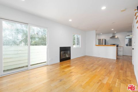 Photo of 1016 Sanborn Avenue #101, Los Angeles, CA 90029 (MLS # 25628819)