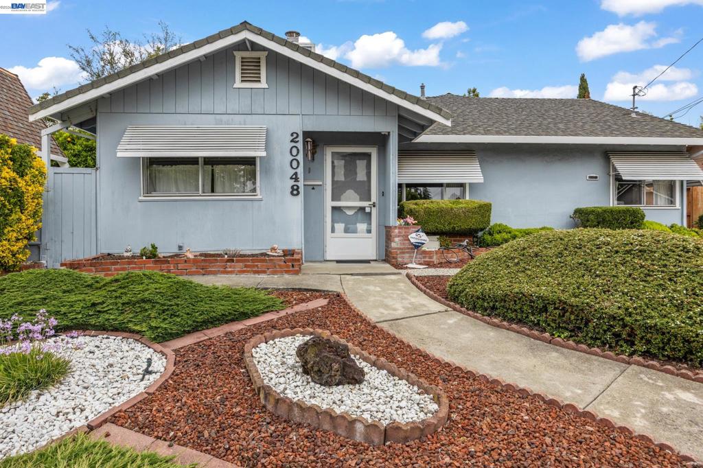 20048 Sapphire St