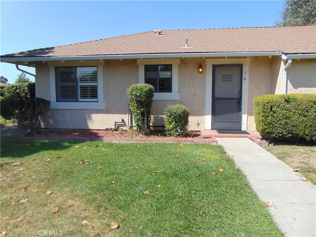 16 Flag Way C