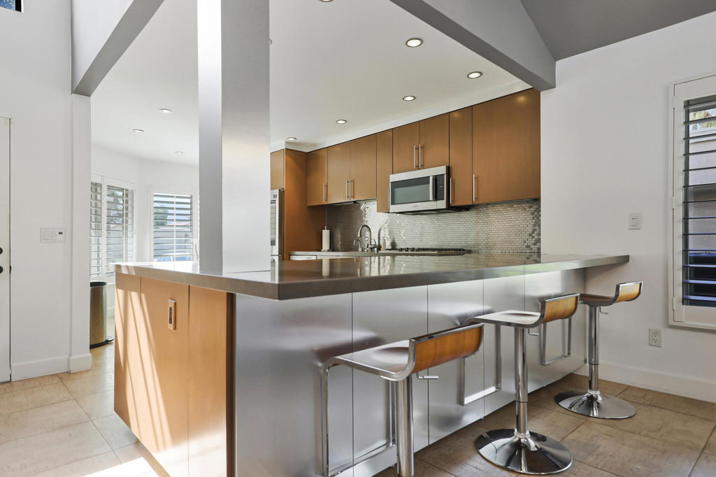 41733 Aventine Court