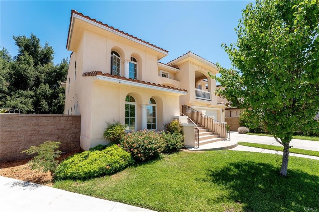 21662 Pink Ginger Court