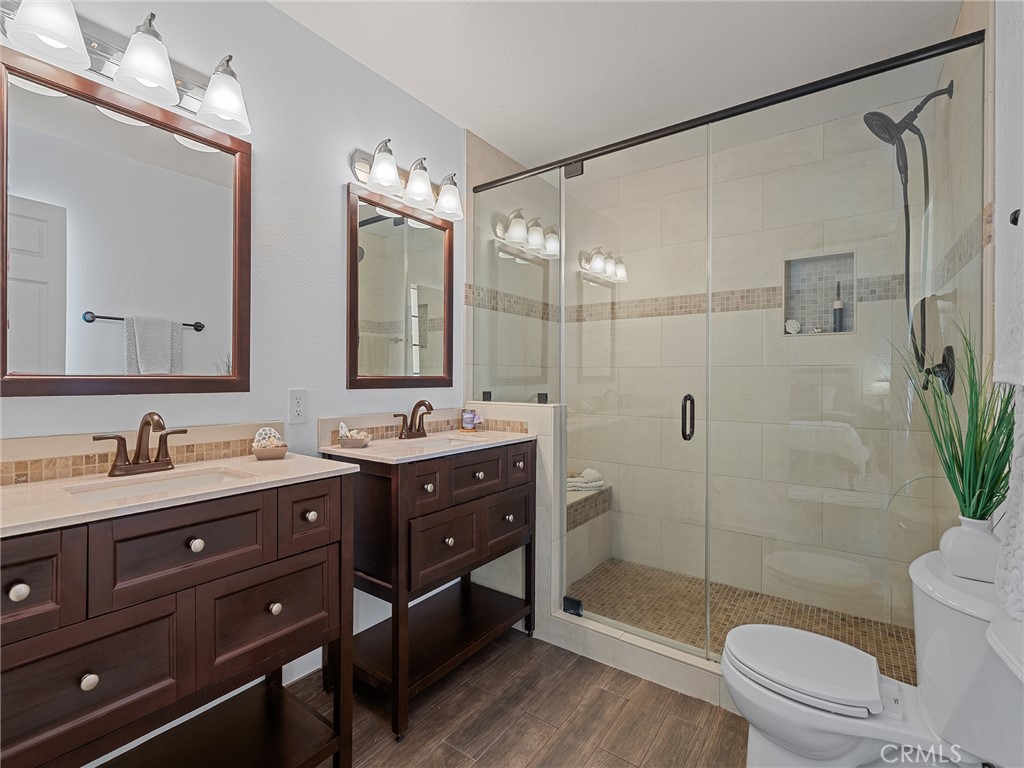 1916 Marshallfield Lane A