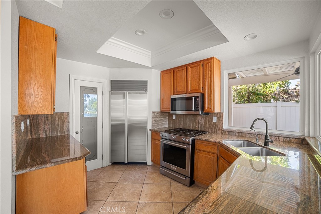 30258 Shoreline Drive