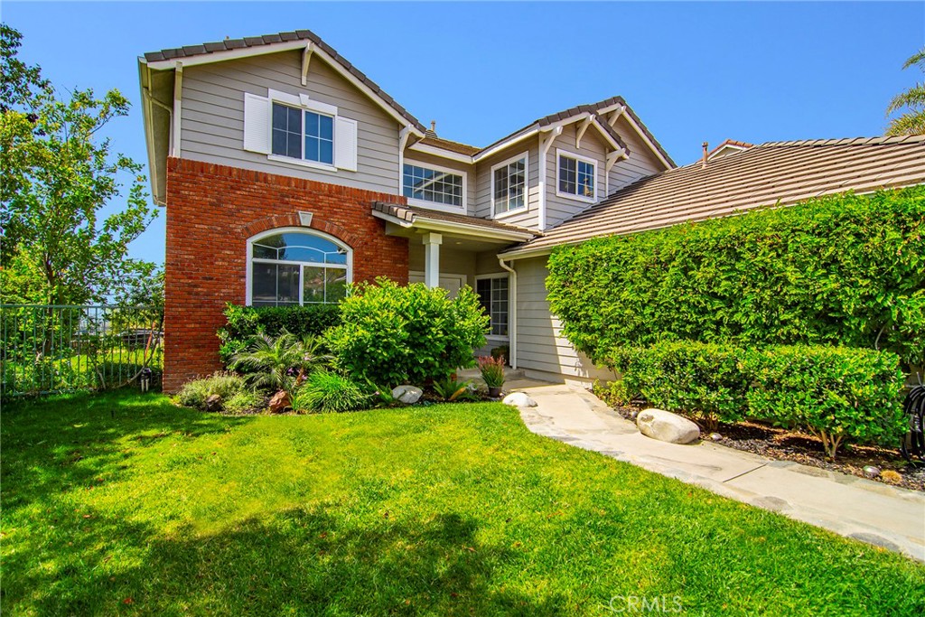 Properties 2 24574 Overland