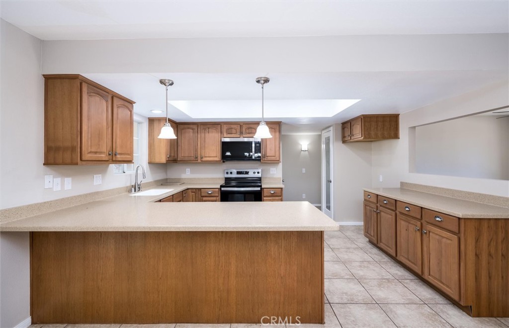 28041 Longfellow