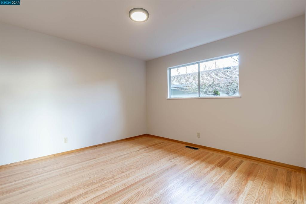 EL CERRITO - Residential