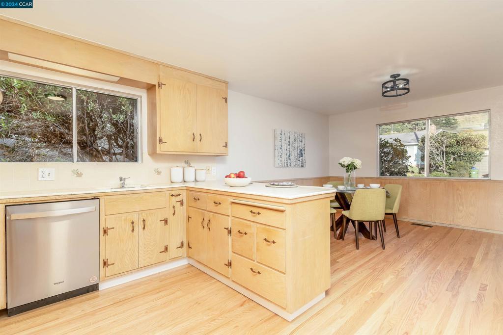 EL CERRITO - Residential