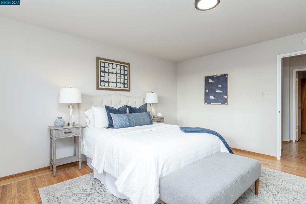 EL CERRITO - Residential