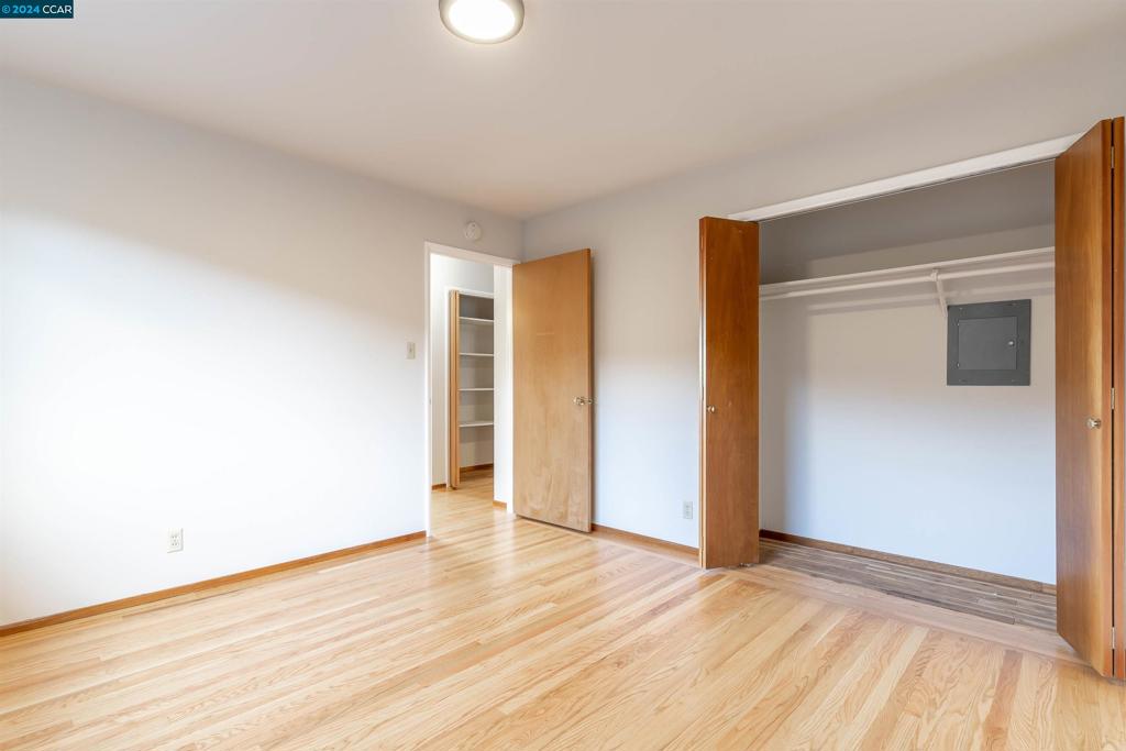 EL CERRITO - Residential