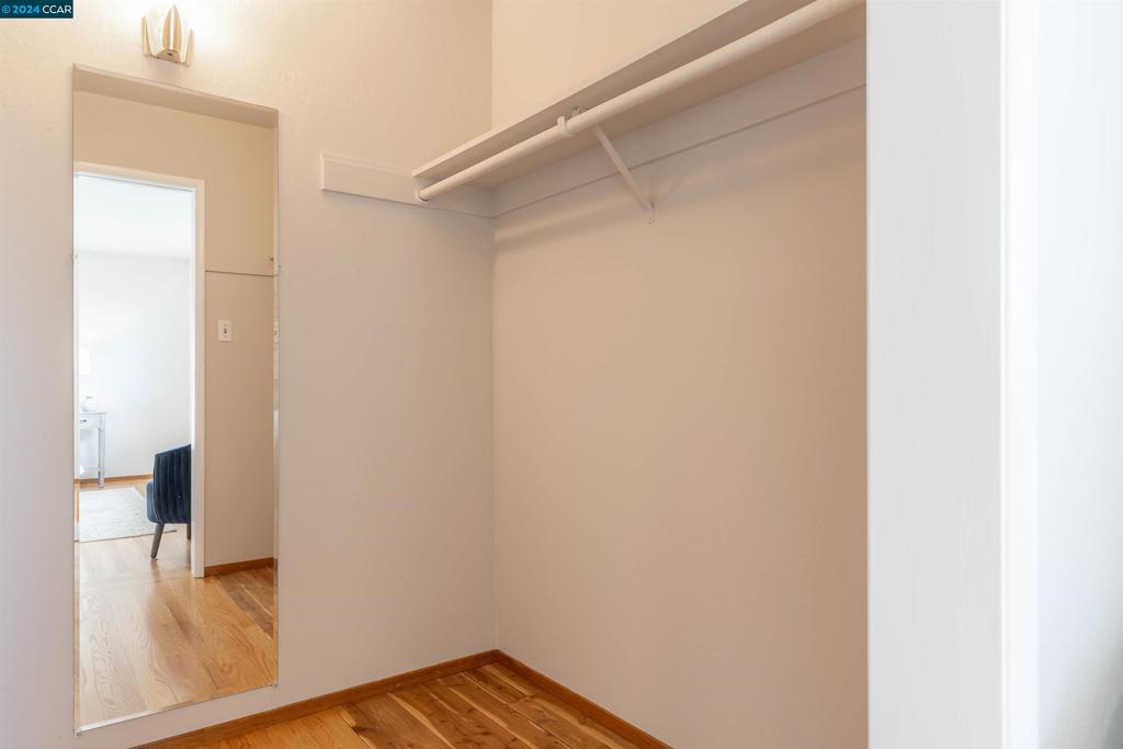 EL CERRITO - Residential