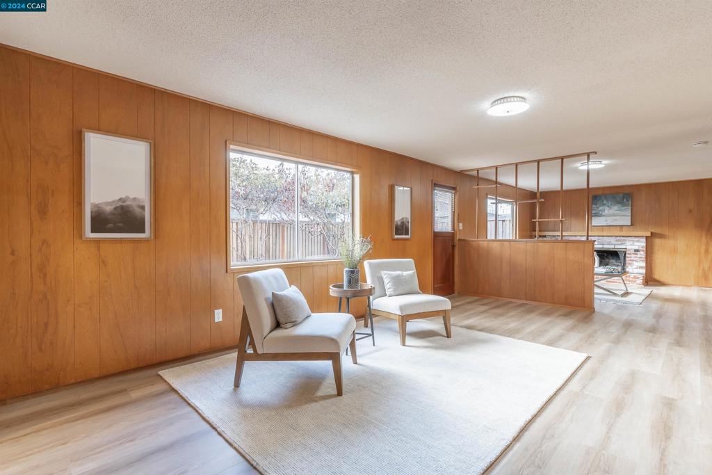 EL CERRITO - Residential