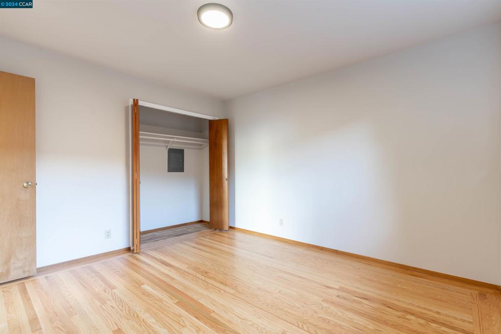 EL CERRITO - Residential