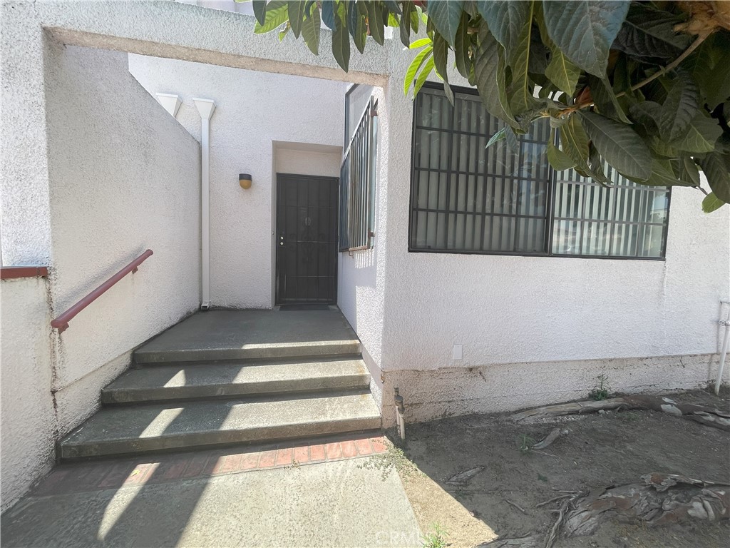711 S Del Mar Avenue G