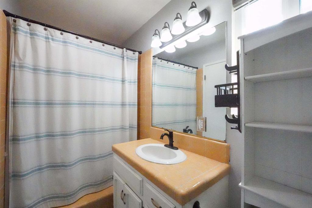 Lakeside - Residential